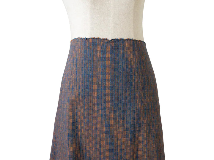 ฝ้าฝ้ายทอมือย้อมครามเข้มทอสลับฝ้ายกระตุยสีน้ำตาลธรรมชาติลายเกล็ดแลน